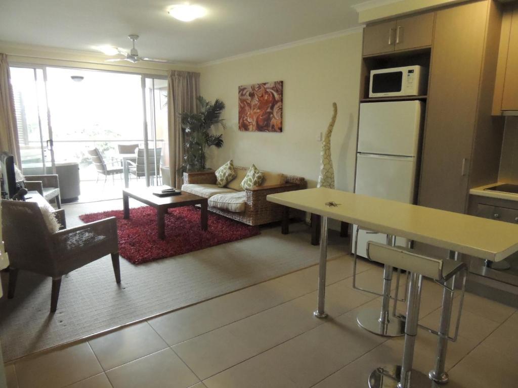 Airlie Central Apartments Airlie Beach Quarto foto