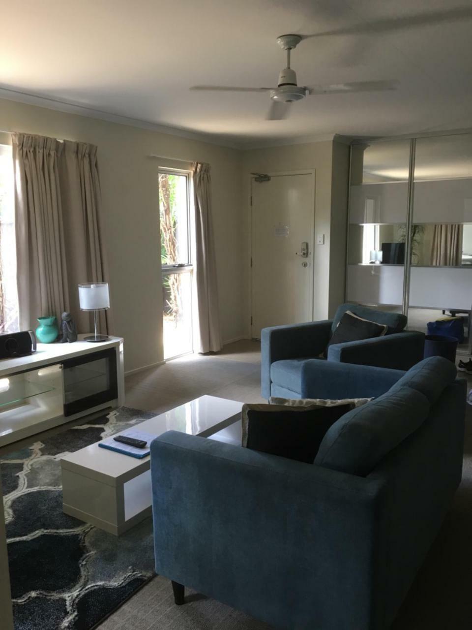 Airlie Central Apartments Airlie Beach Exterior foto